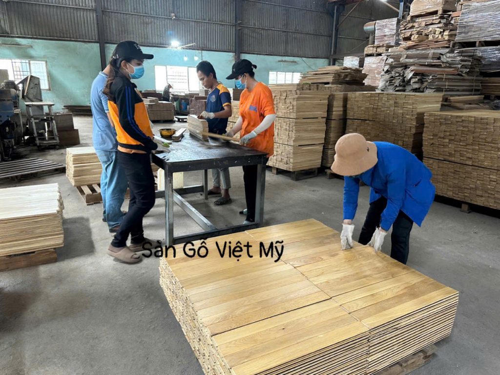 NHÀ MÁY SÀN GỖ VIỆT MỸ